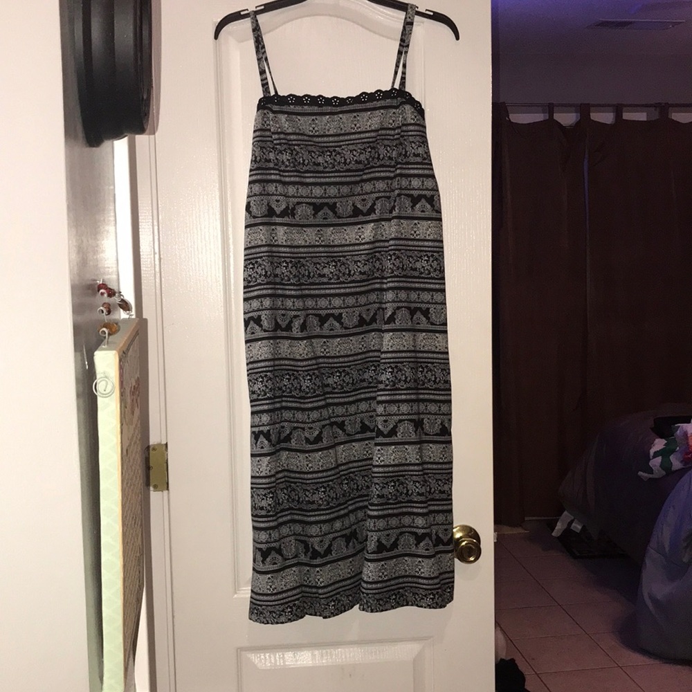 NWOT Sandra Darren size 10 lined sundress-